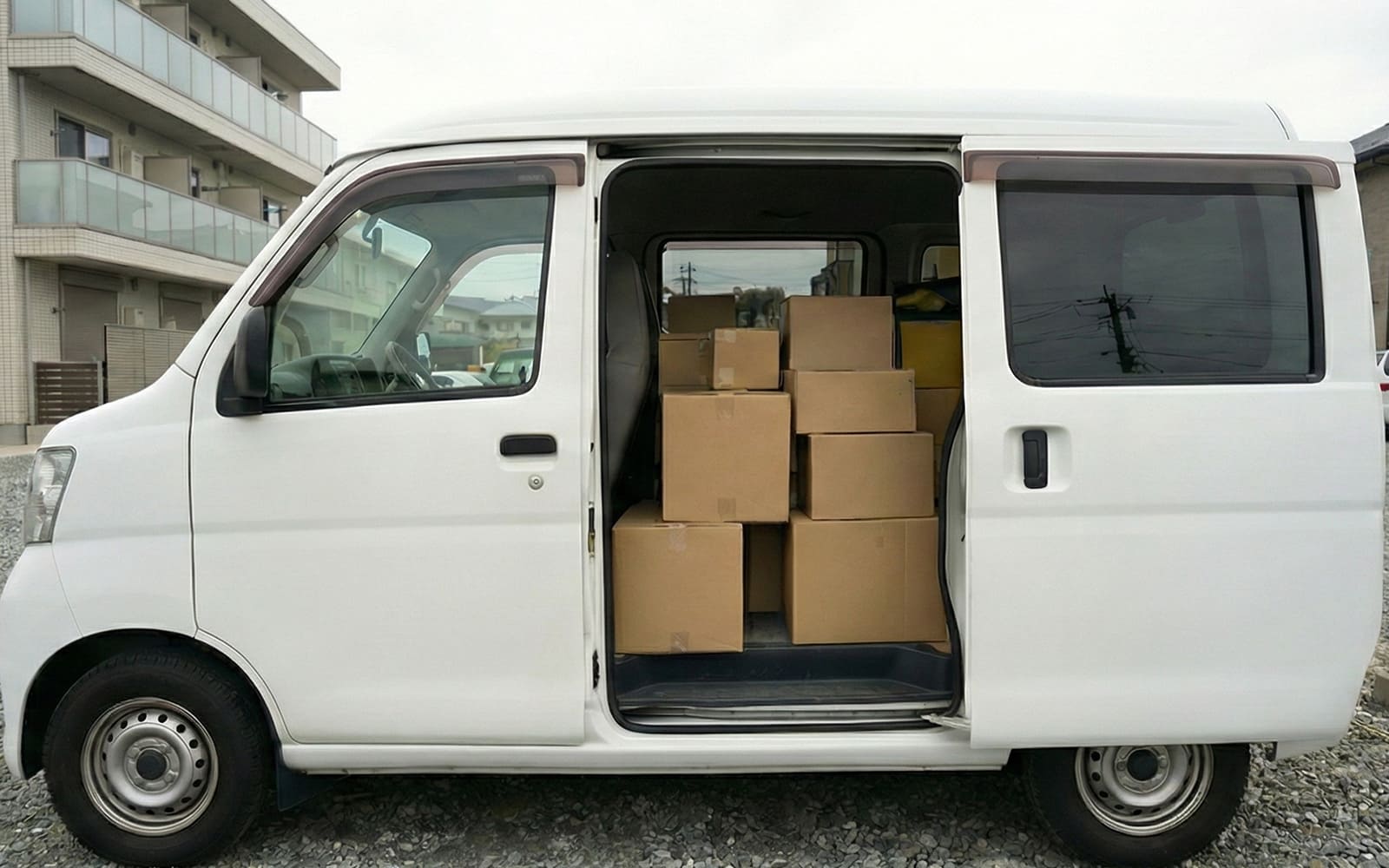 トヨタ EBD-S321M 白